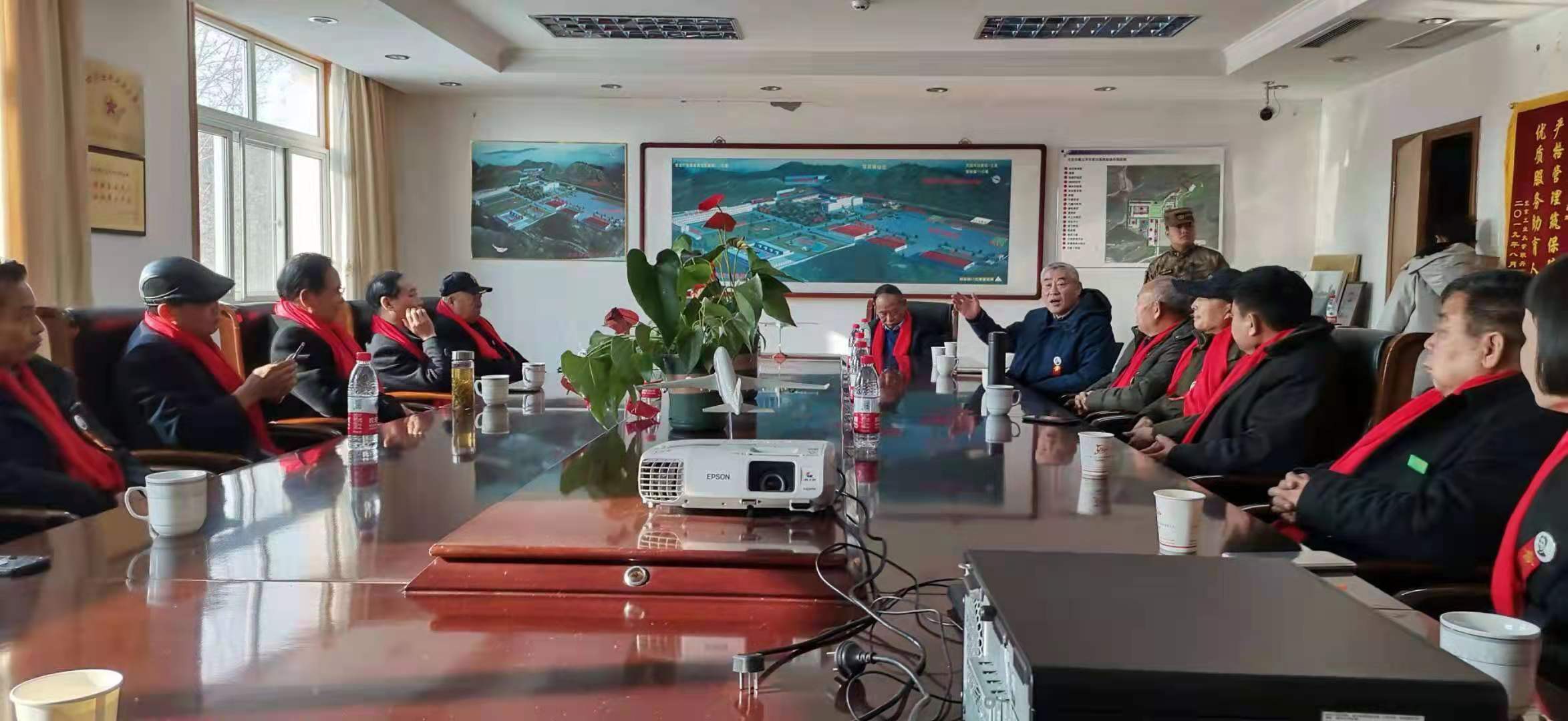 纪念毛泽东同志诞辰127周年暨第三届红色文化收藏展